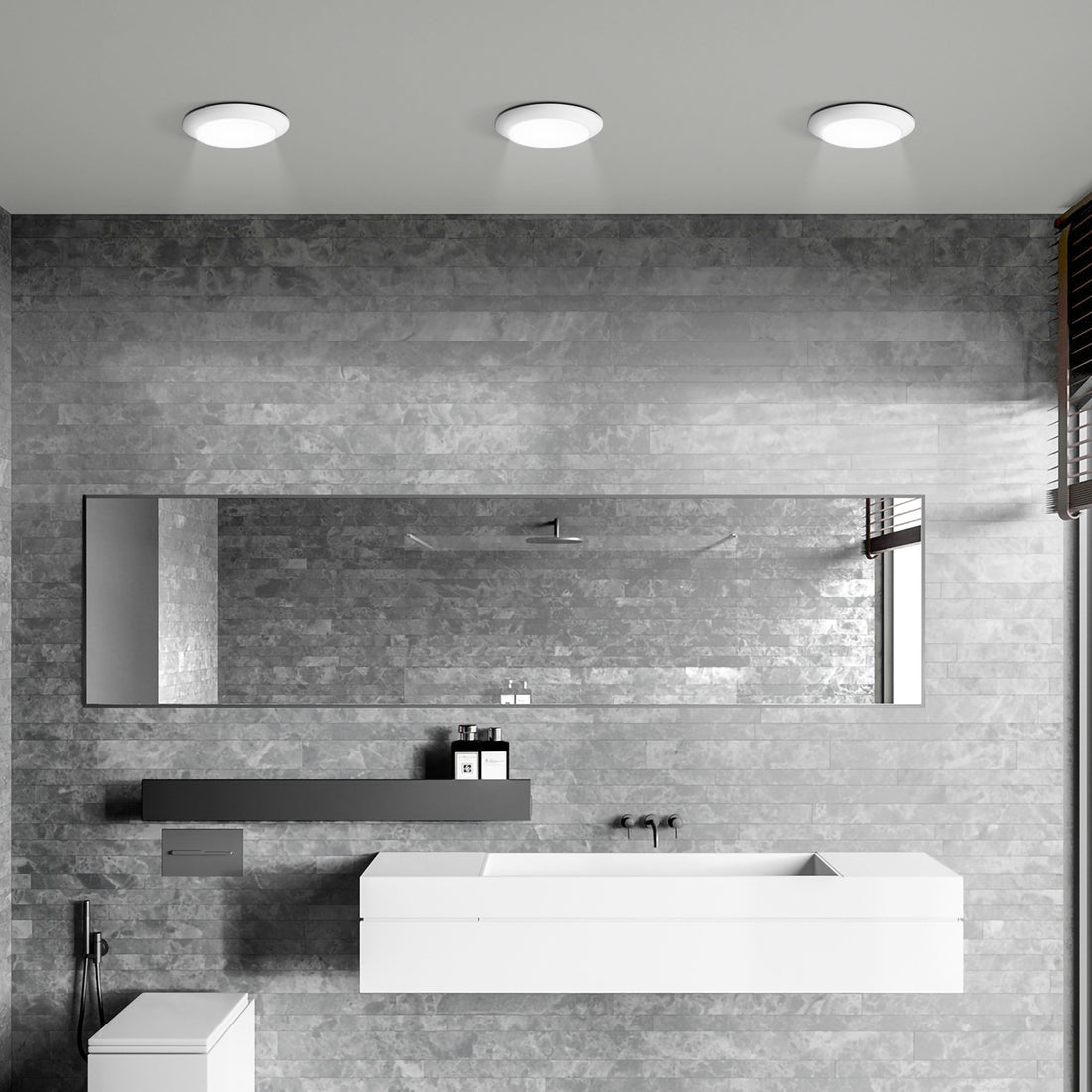 Atlas 004 LED Downlight White 7"